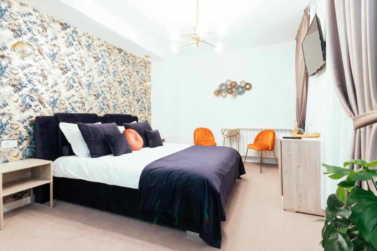 Liane Boutique Hotel คัมพูลุง โมลโดเวเนสค์ ภายนอก รูปภาพ