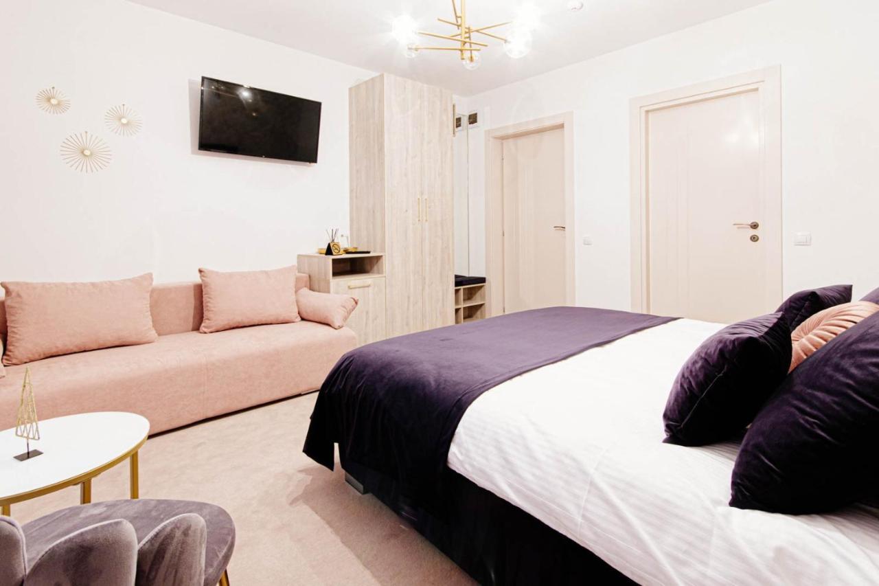 Liane Boutique Hotel คัมพูลุง โมลโดเวเนสค์ ภายนอก รูปภาพ