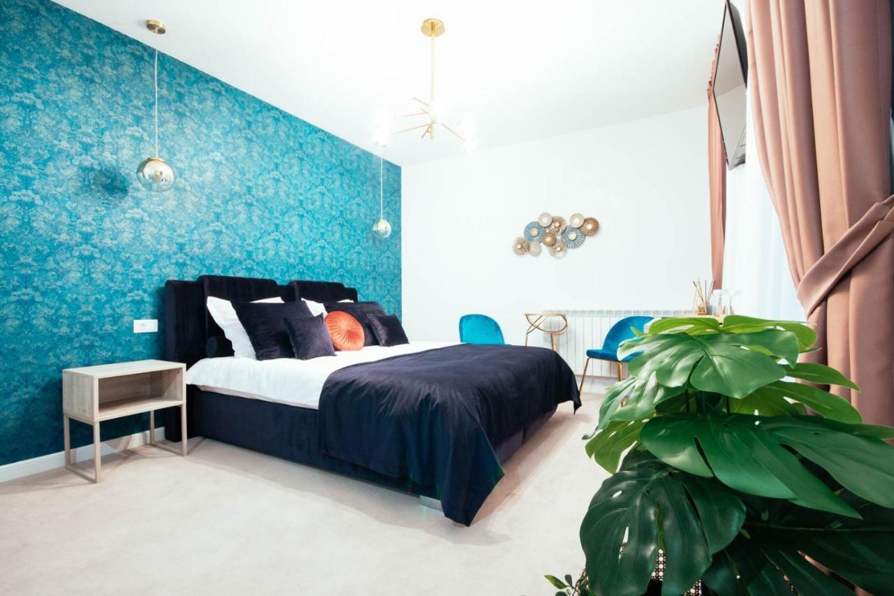 Liane Boutique Hotel คัมพูลุง โมลโดเวเนสค์ ภายนอก รูปภาพ
