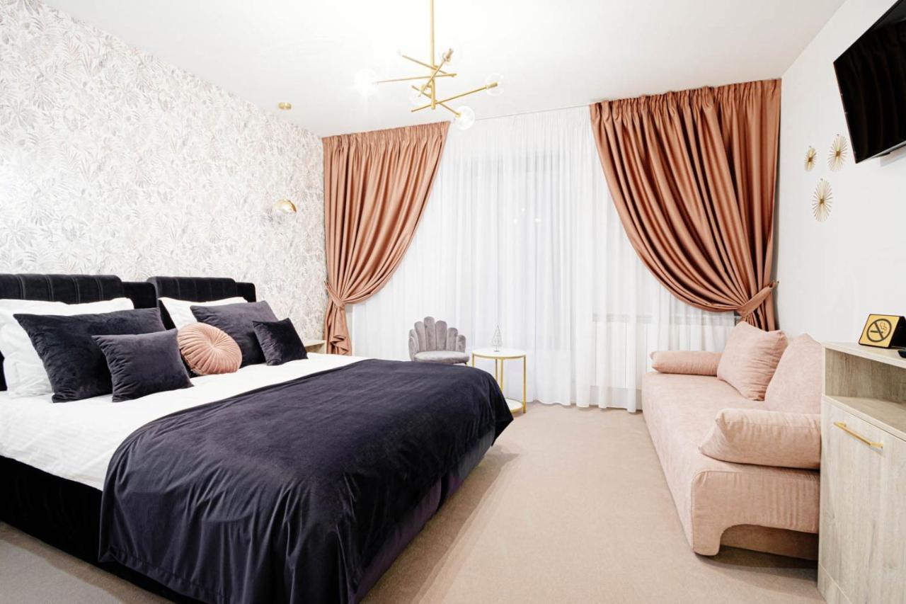 Liane Boutique Hotel คัมพูลุง โมลโดเวเนสค์ ภายนอก รูปภาพ