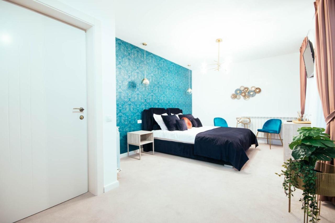 Liane Boutique Hotel คัมพูลุง โมลโดเวเนสค์ ภายนอก รูปภาพ